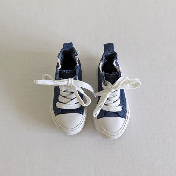 Primark Blue Chambray Canvas Hightops Size 7 Lace Up Sneakers Shoes - Picture 2 of 9